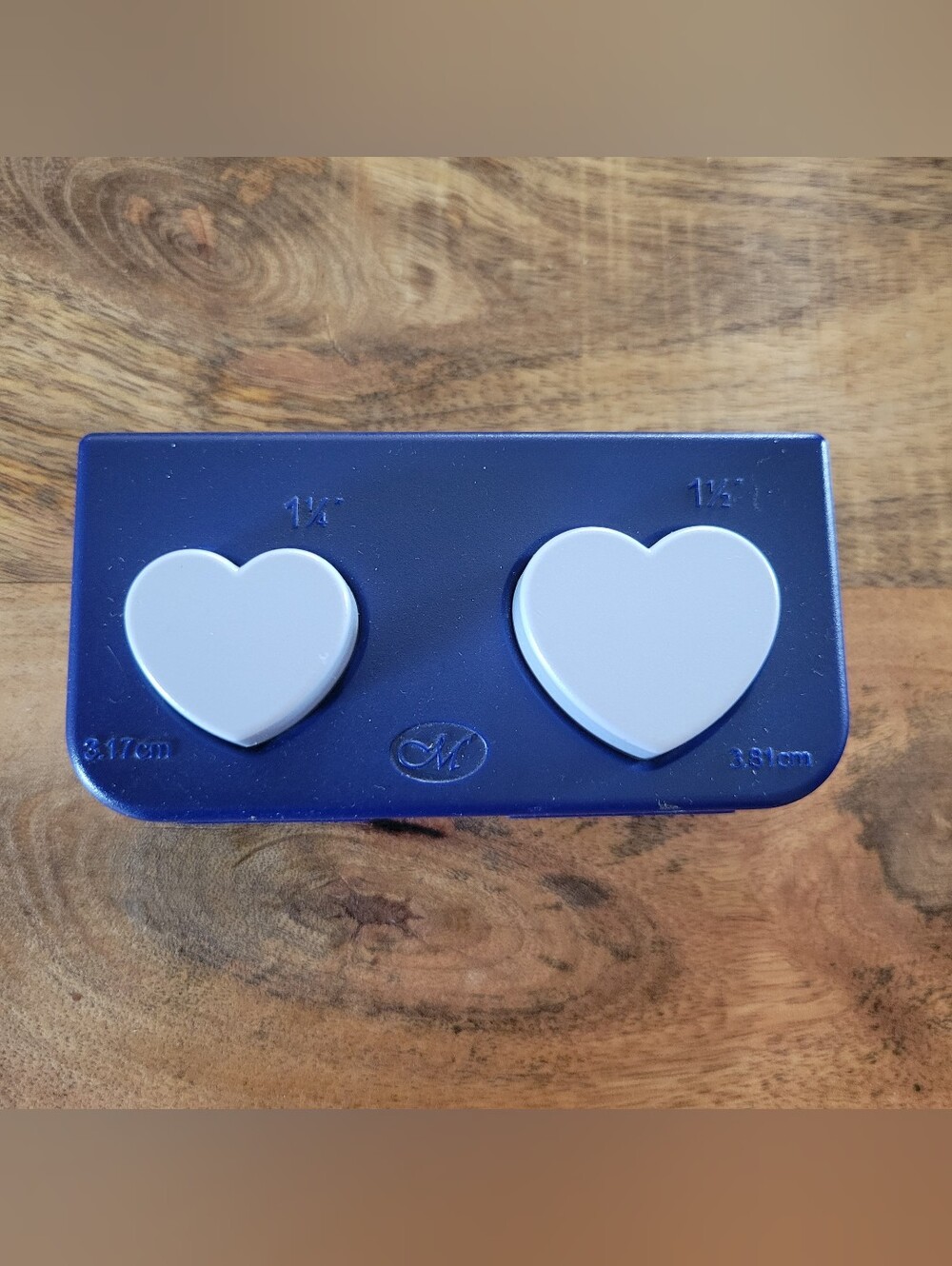 Creative Memories Scrapbooking Paper Cutter Heart Punch 1.25" & 1.5"